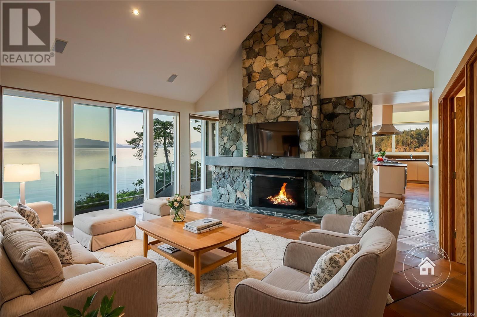 1555 Seacrest Rd, Nanoose Bay