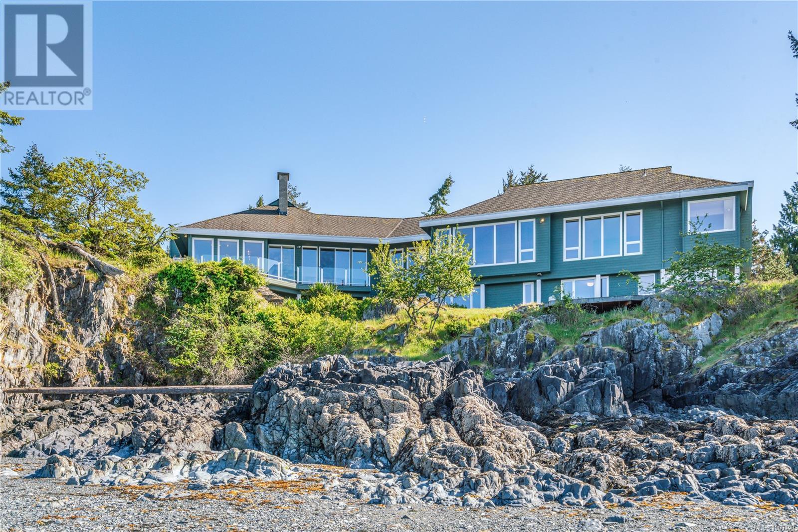 1555 Seacrest Rd, Nanoose Bay