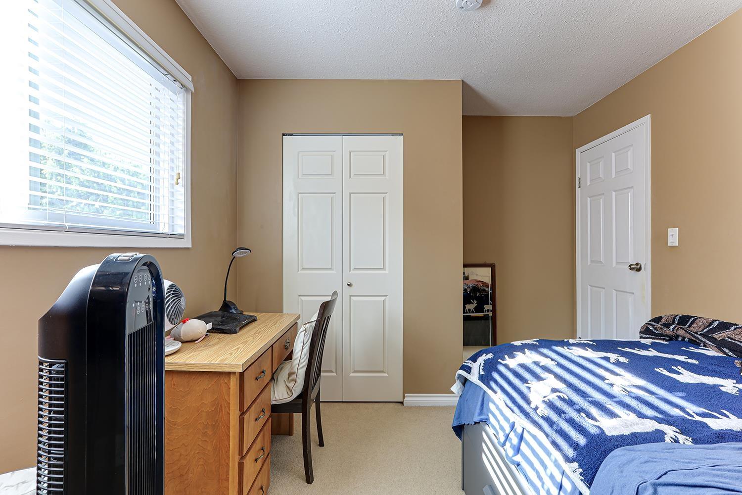 Photo 23 of 20925 51 B Avenue, Langley BC