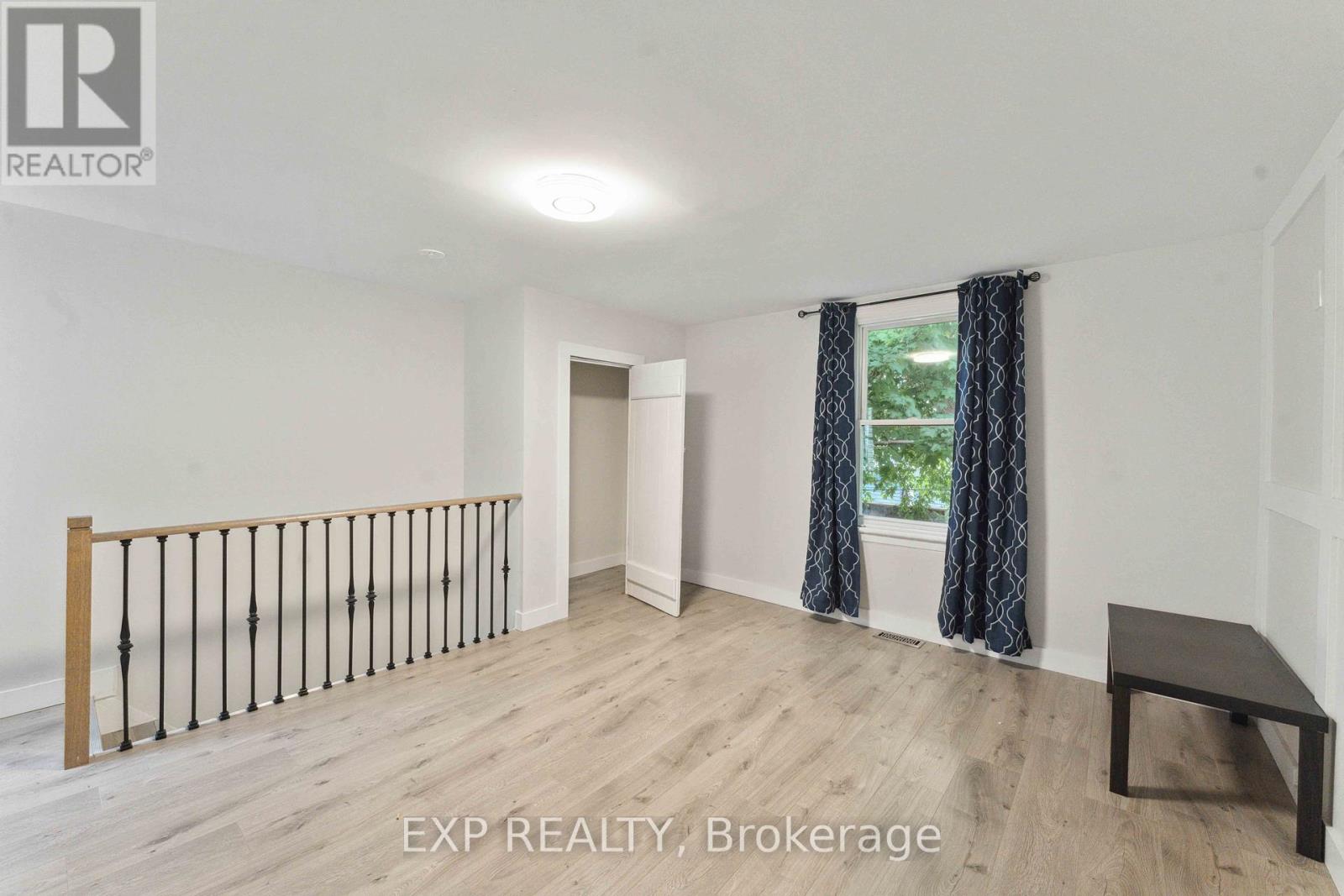 Photo 6 of 162 King Edward Avenue, Ottawa ON
