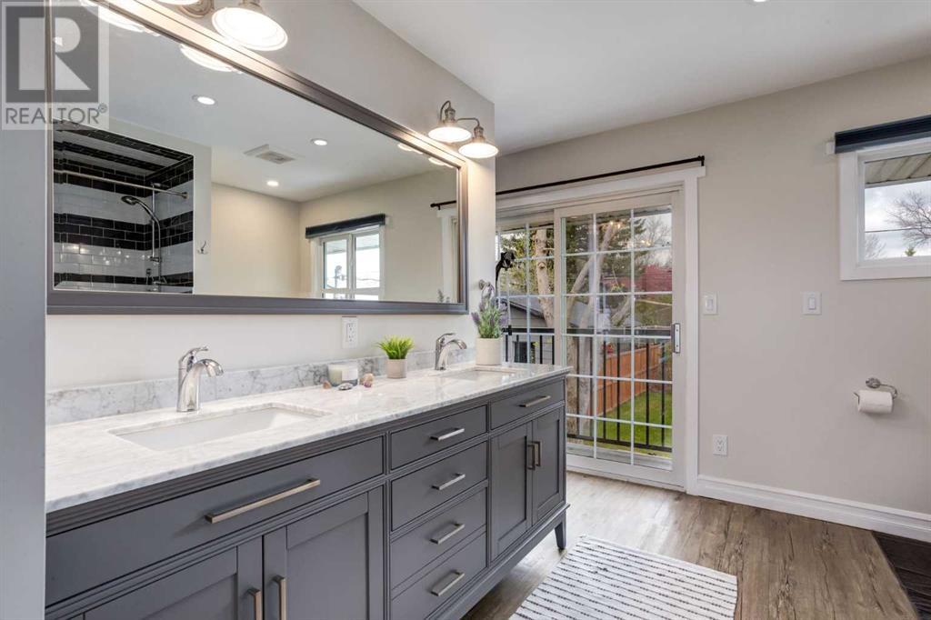 Single Family House 4 Level for Sale in   Avenue SW Rutland Park Calgary 