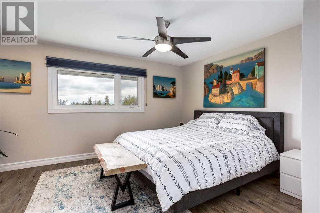 Single Family House 4 Level for Sale in   Avenue SW Rutland Park Calgary 