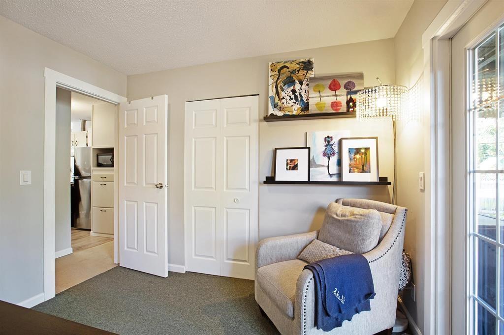 Photo 4 of 4480 203 Street, Langley BC