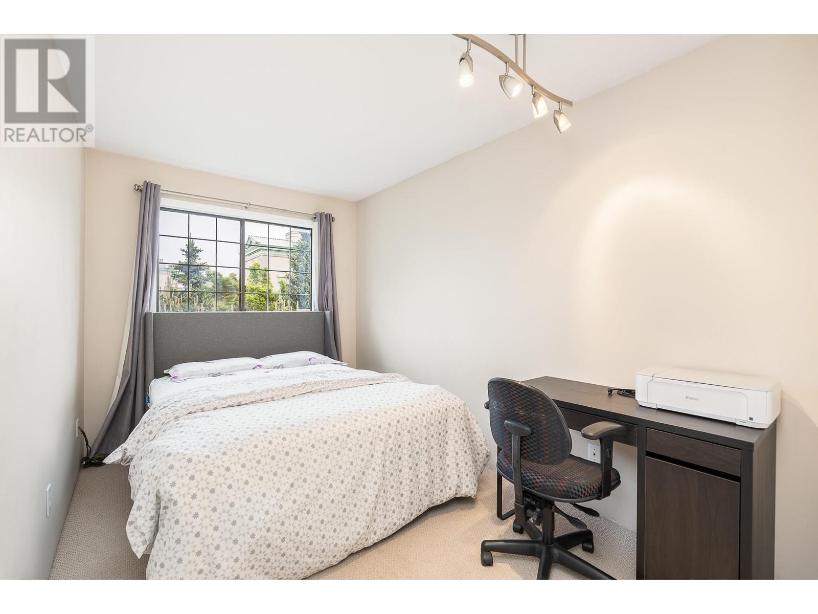 #330-7480 ST. ALBANS Road, Richmond