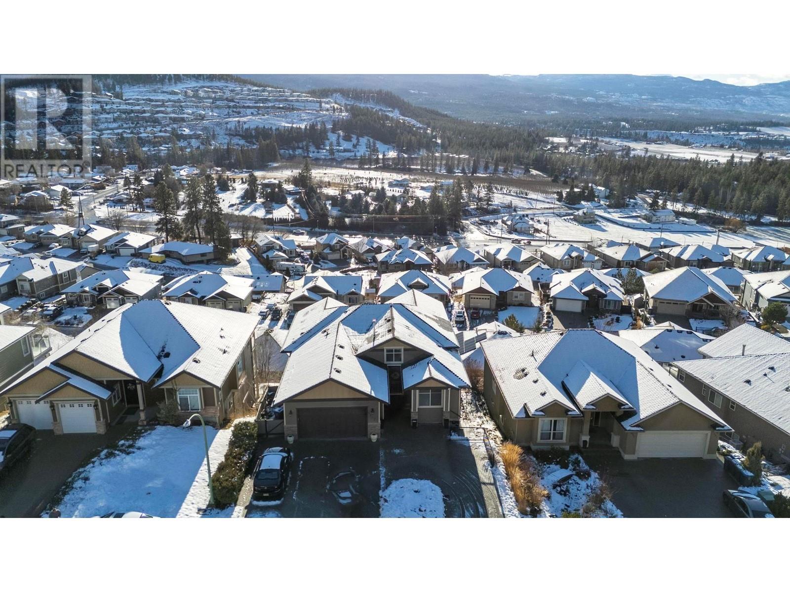  1347 Wilmot Avenue, Kelowna