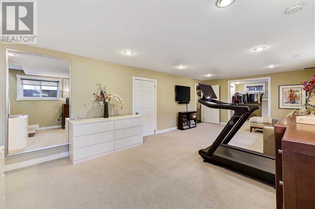Single Family House Bungalow for Sale in   Avenue NW West Hillhurst Calgary 