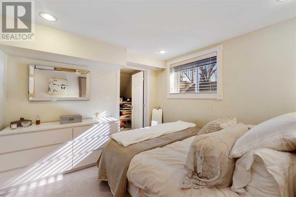 Single Family House Bungalow for Sale in   Avenue NW West Hillhurst Calgary 