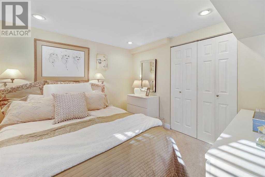 Single Family House Bungalow for Sale in   Avenue NW West Hillhurst Calgary 