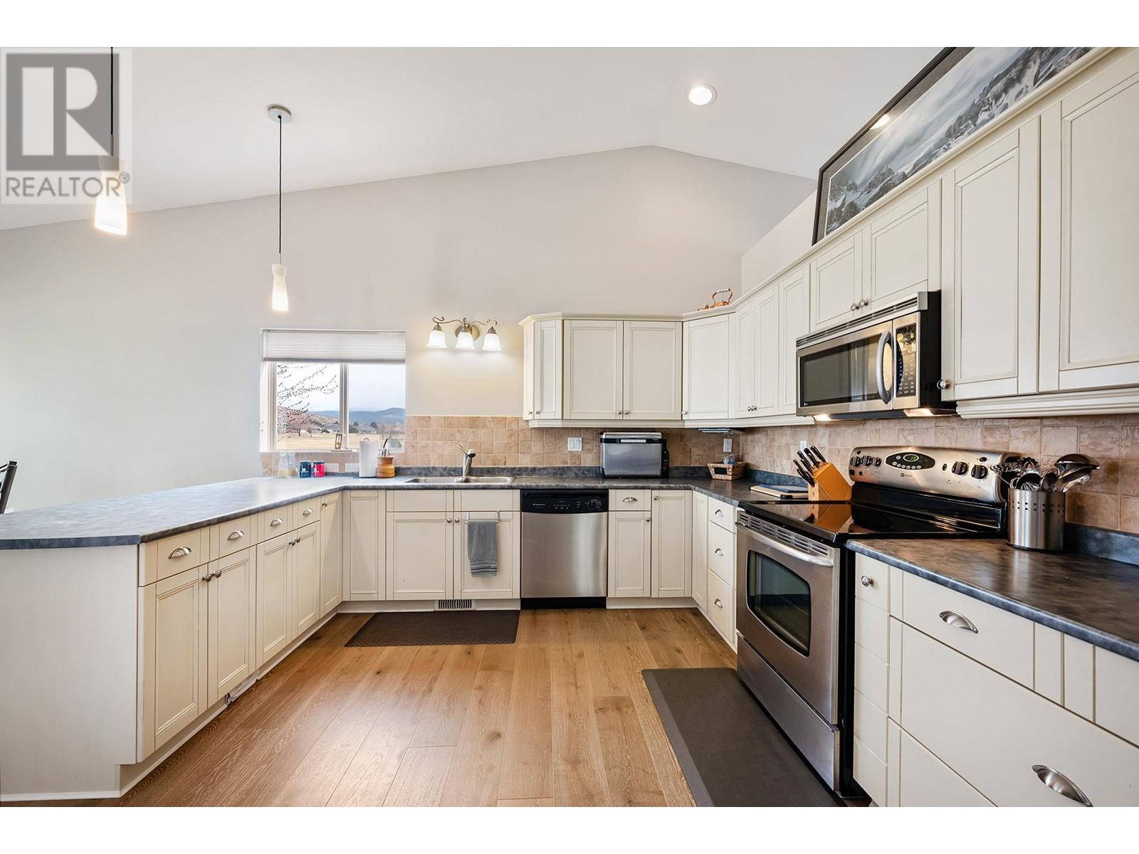 Photo 34 of 3744 Navatanee Drive, Kamloops BC