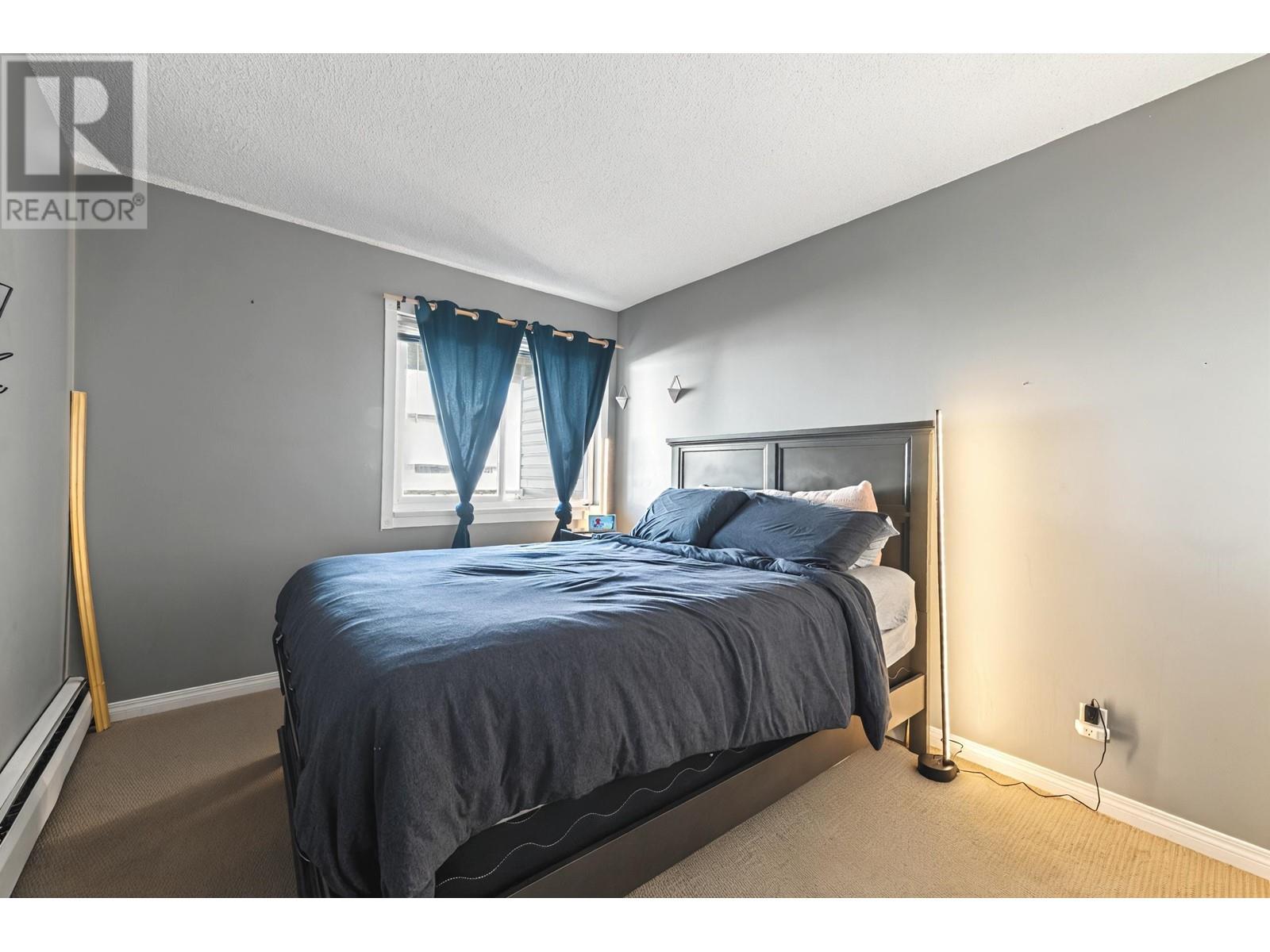 Photo 2 of 301 1209 Howie Avenue, Coquitlam BC