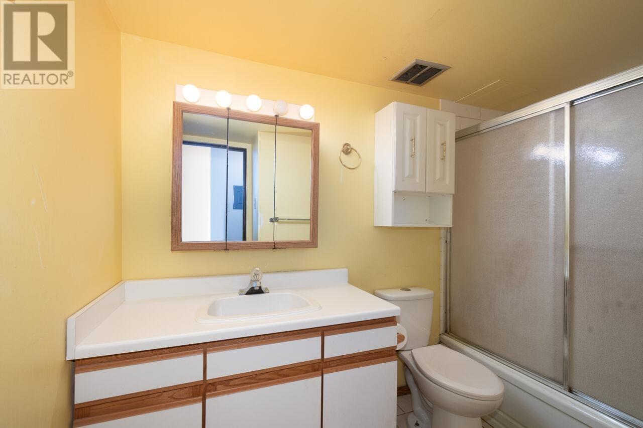 Photo 18 of 114 1345 Chesterfield Avenue, North Vancouver BC