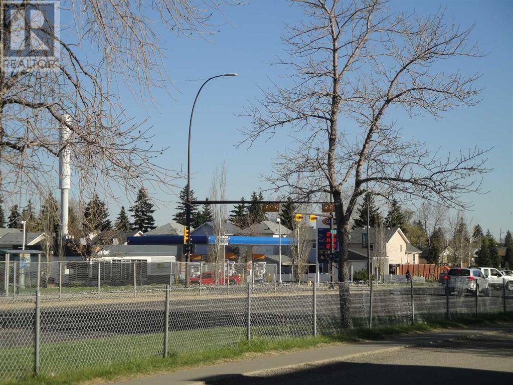 Single Family House Bi-level for Sale in  A Avenue SE Dover Calgary 