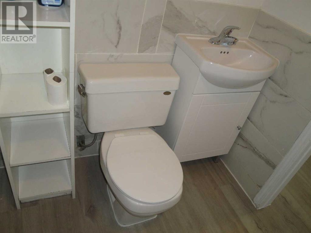 Single Family House Bi-level for Sale in  A Avenue SE Dover Calgary 