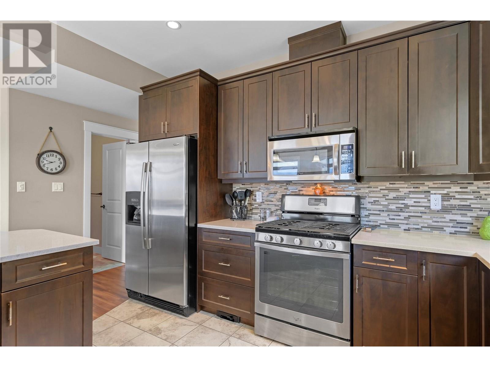 2602 Lake Breeze Court, Lake Country