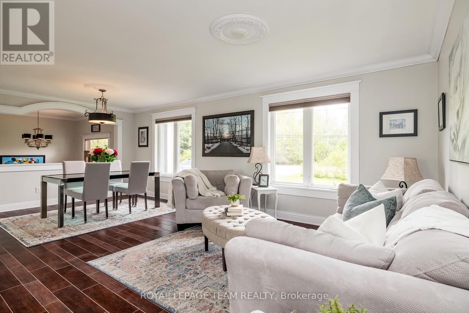 Photo 18 of 318 Broadway Street W, Merrickvillewolford ON