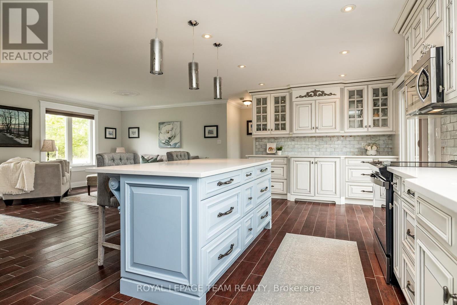 Photo 15 of 318 Broadway Street W, Merrickvillewolford ON