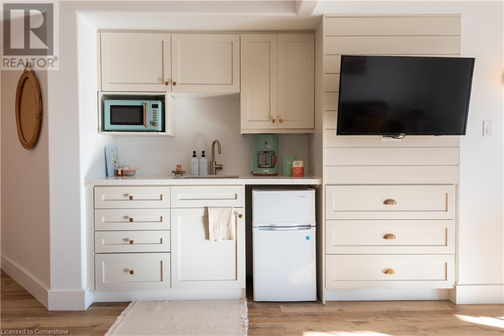 Photo 11 of 90 Highland Dr Drive Unit 2250, Oromedonte ON