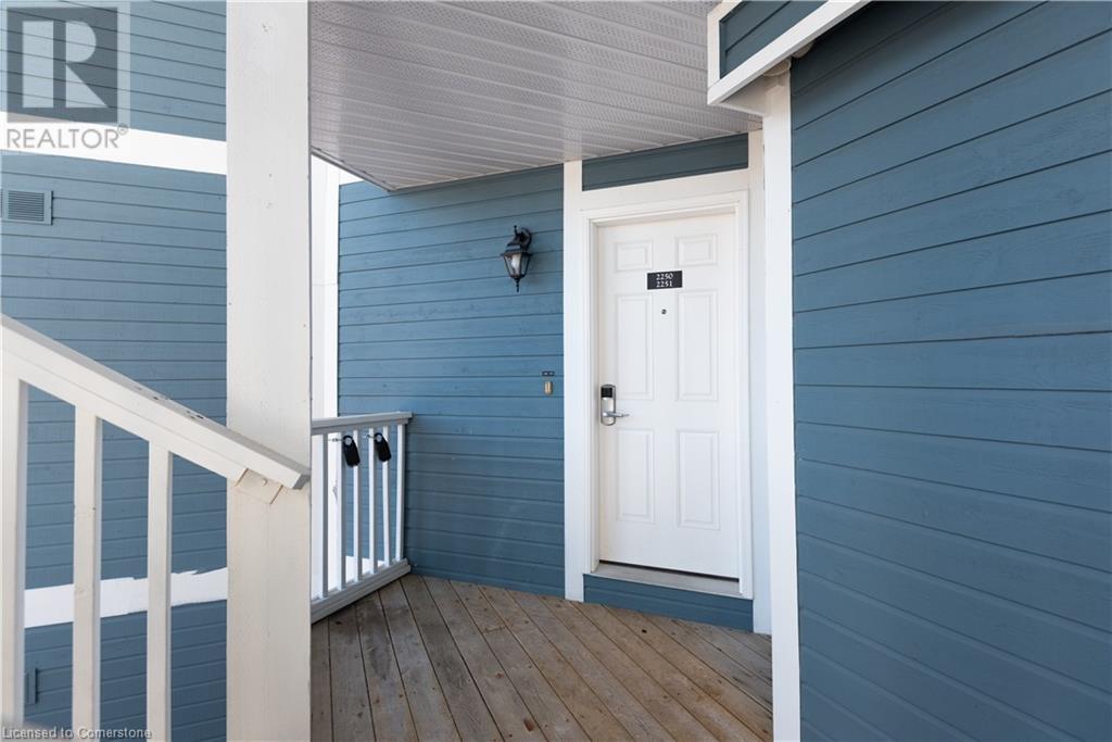 Photo 3 of 90 Highland Dr Drive Unit 2250, Oromedonte ON