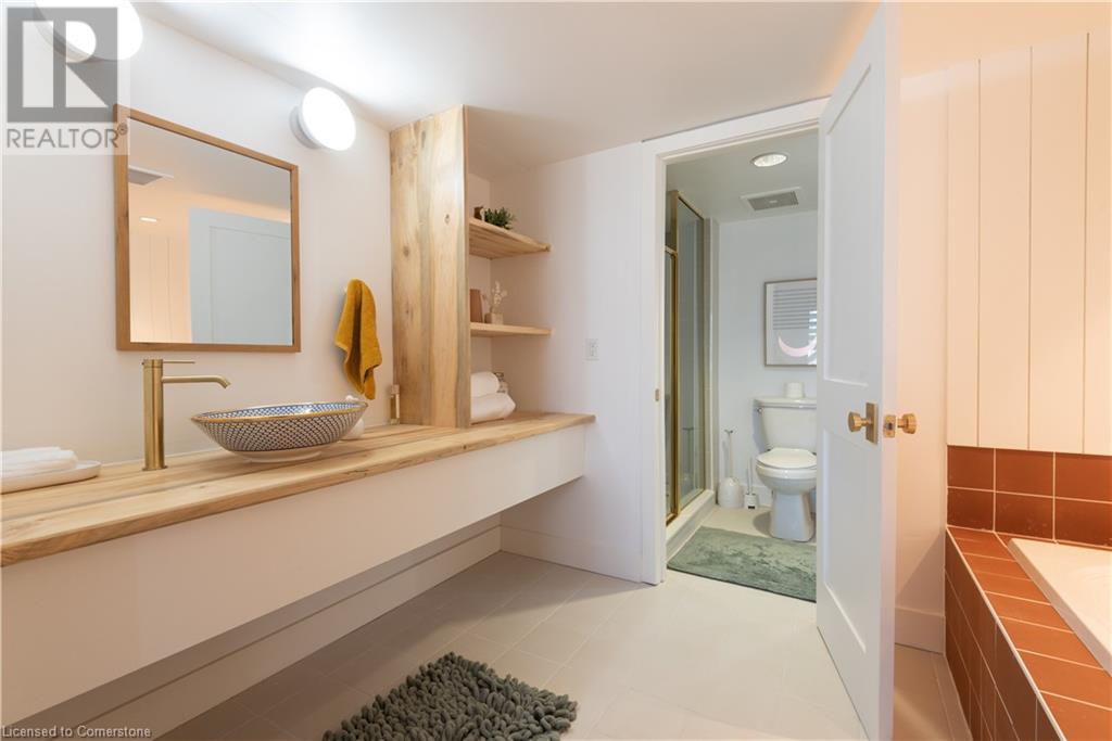 Photo 37 of 90 Highland Dr Drive Unit 2250, Oromedonte ON