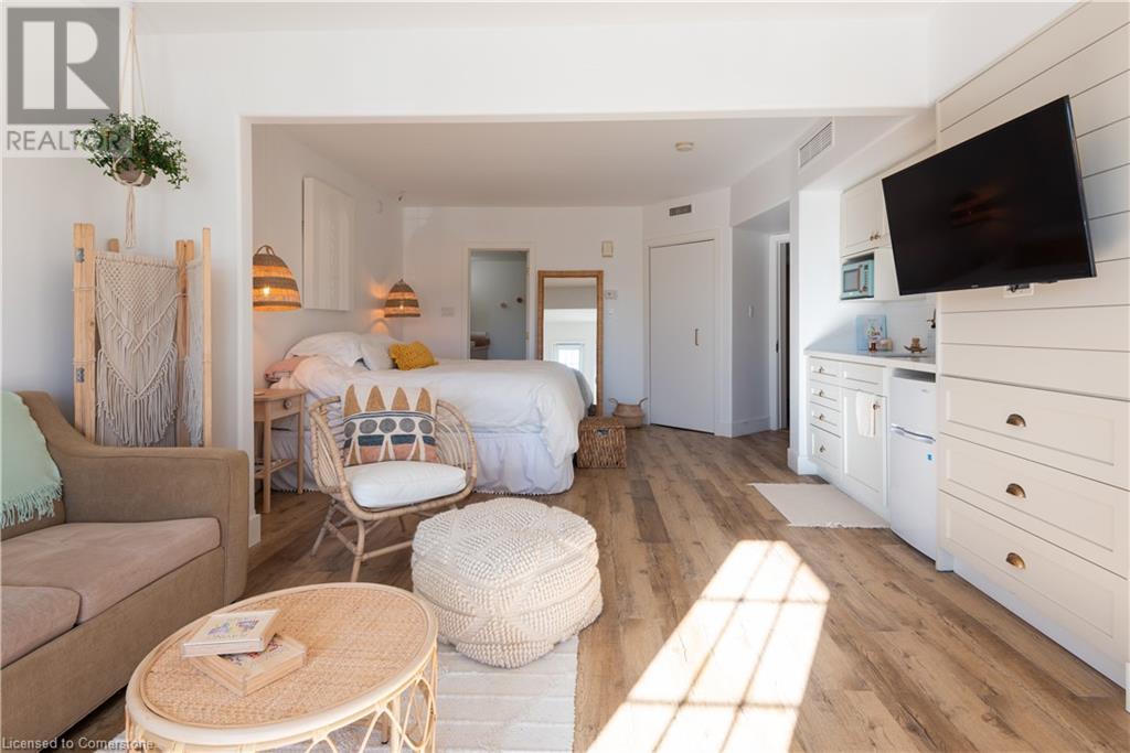 Photo 5 of 90 Highland Dr Drive Unit 2250, Oromedonte ON