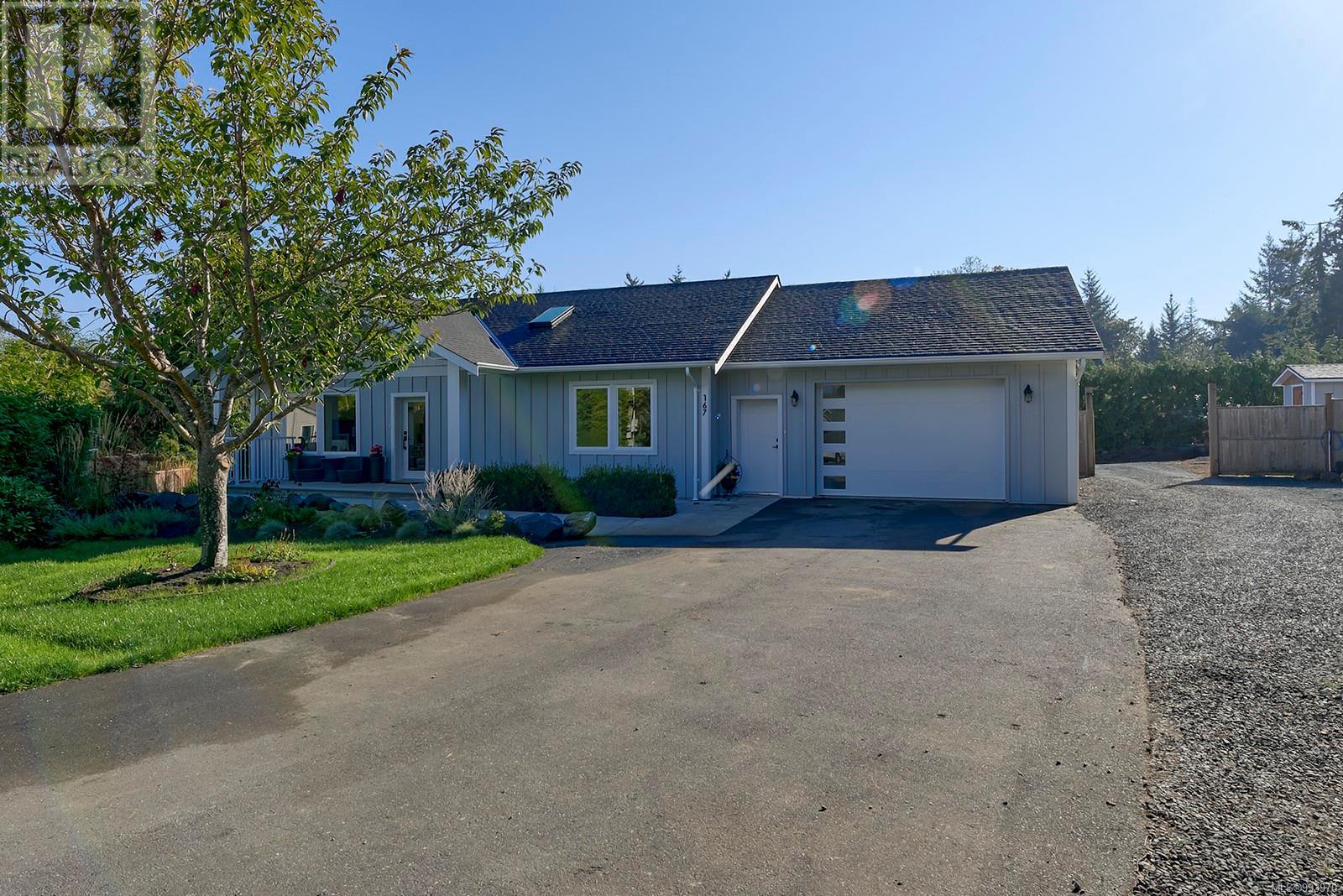 Photo 24 of 167 Bayridge Pl, Bowser BC