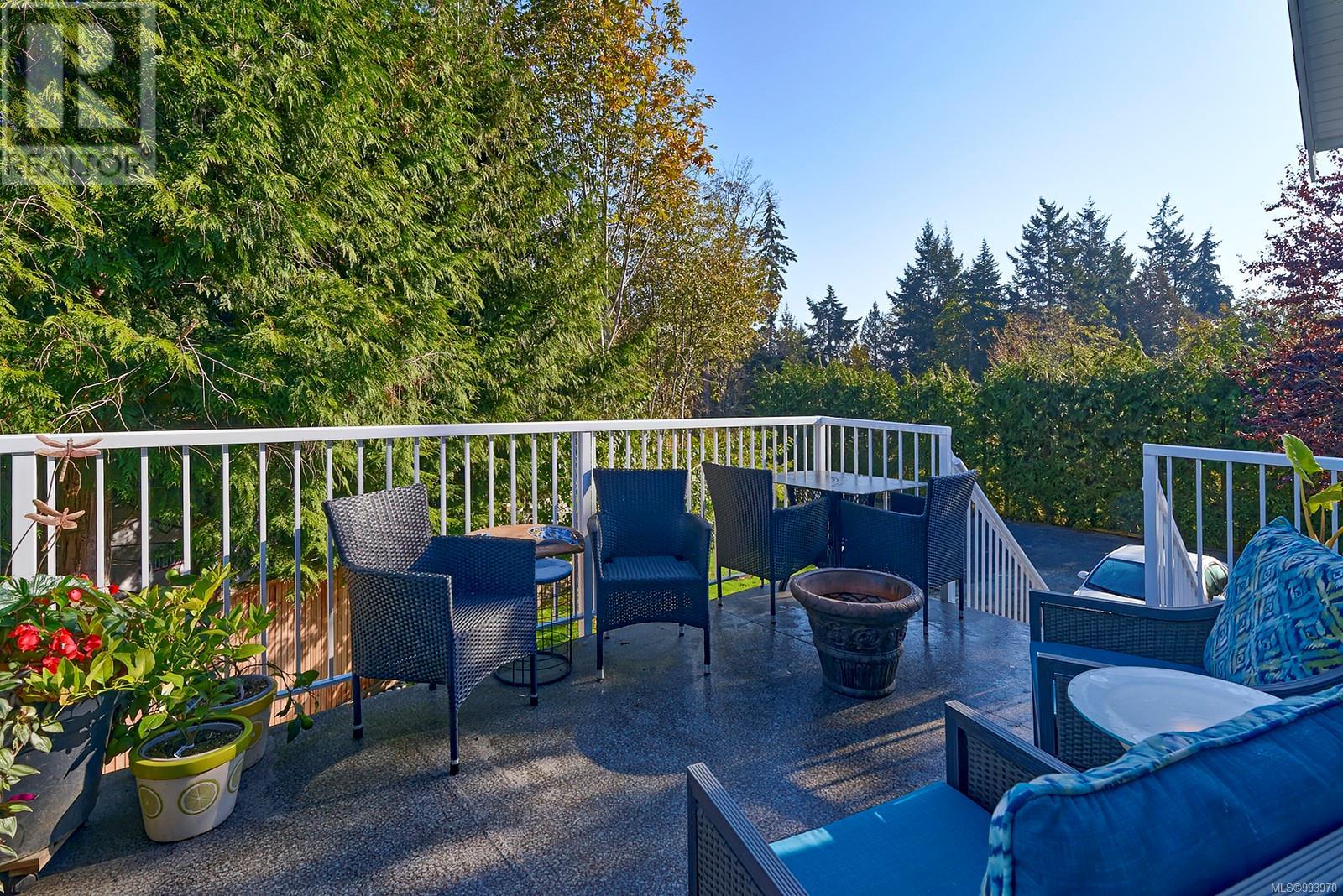 Photo 30 of 167 Bayridge Pl, Bowser BC