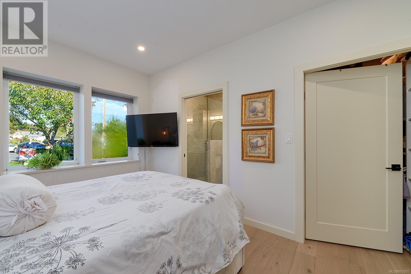 Photo 32 of 167 Bayridge Pl, Bowser BC