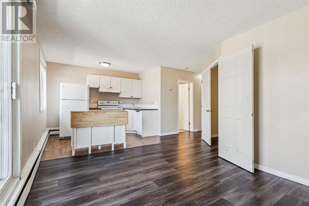 Single Family House for Sale in    Avenue SW Bankview Calgary 