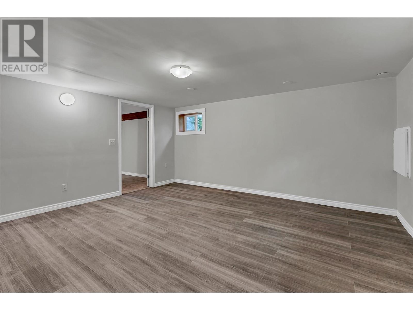 1167 Highway 3 - 37