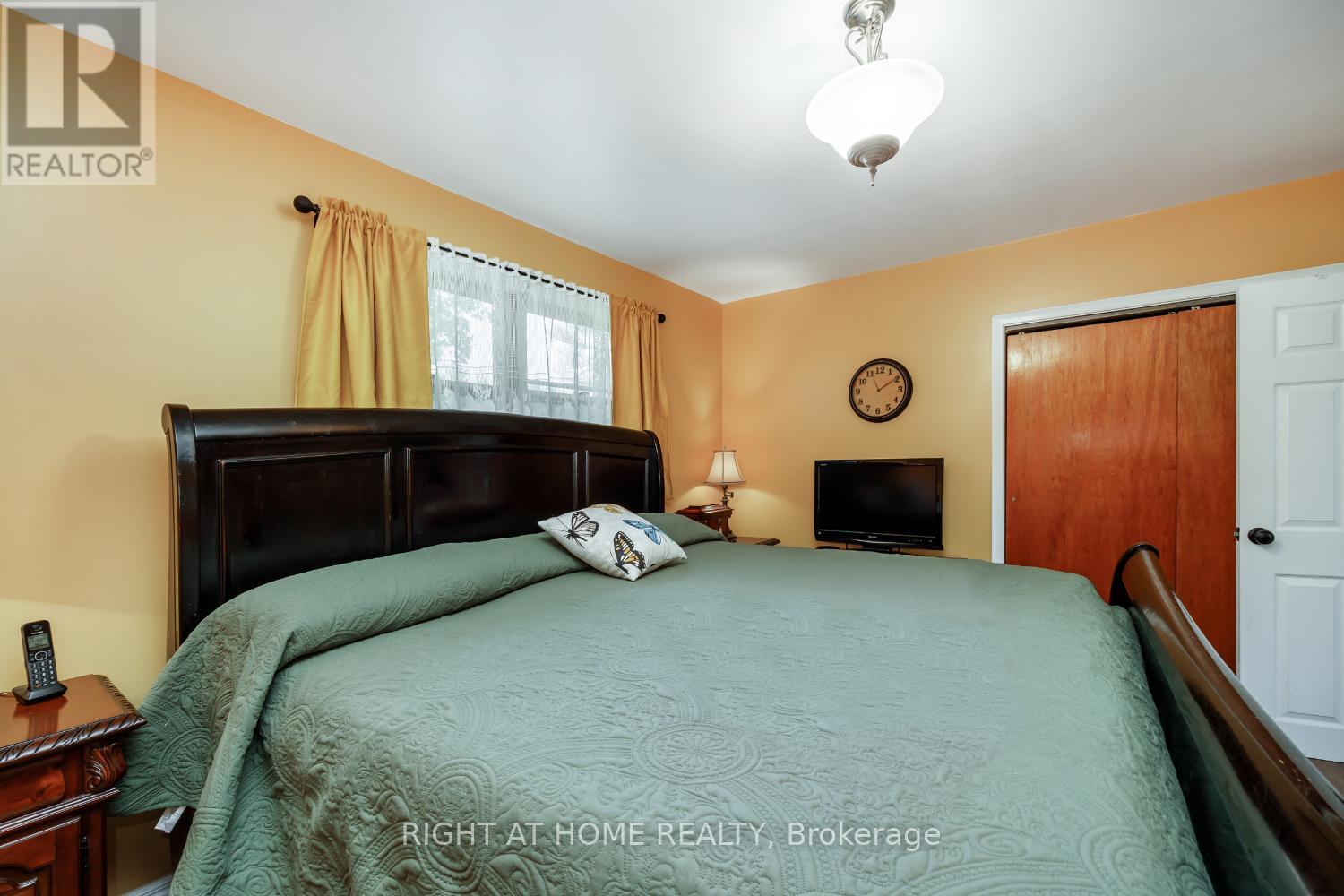 Photo 16 of 141 Platten Boulevard, Scugog ON