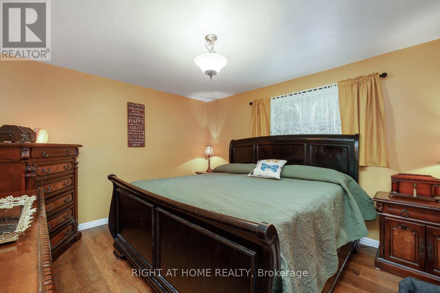 Photo 17 of 141 Platten Boulevard, Scugog ON