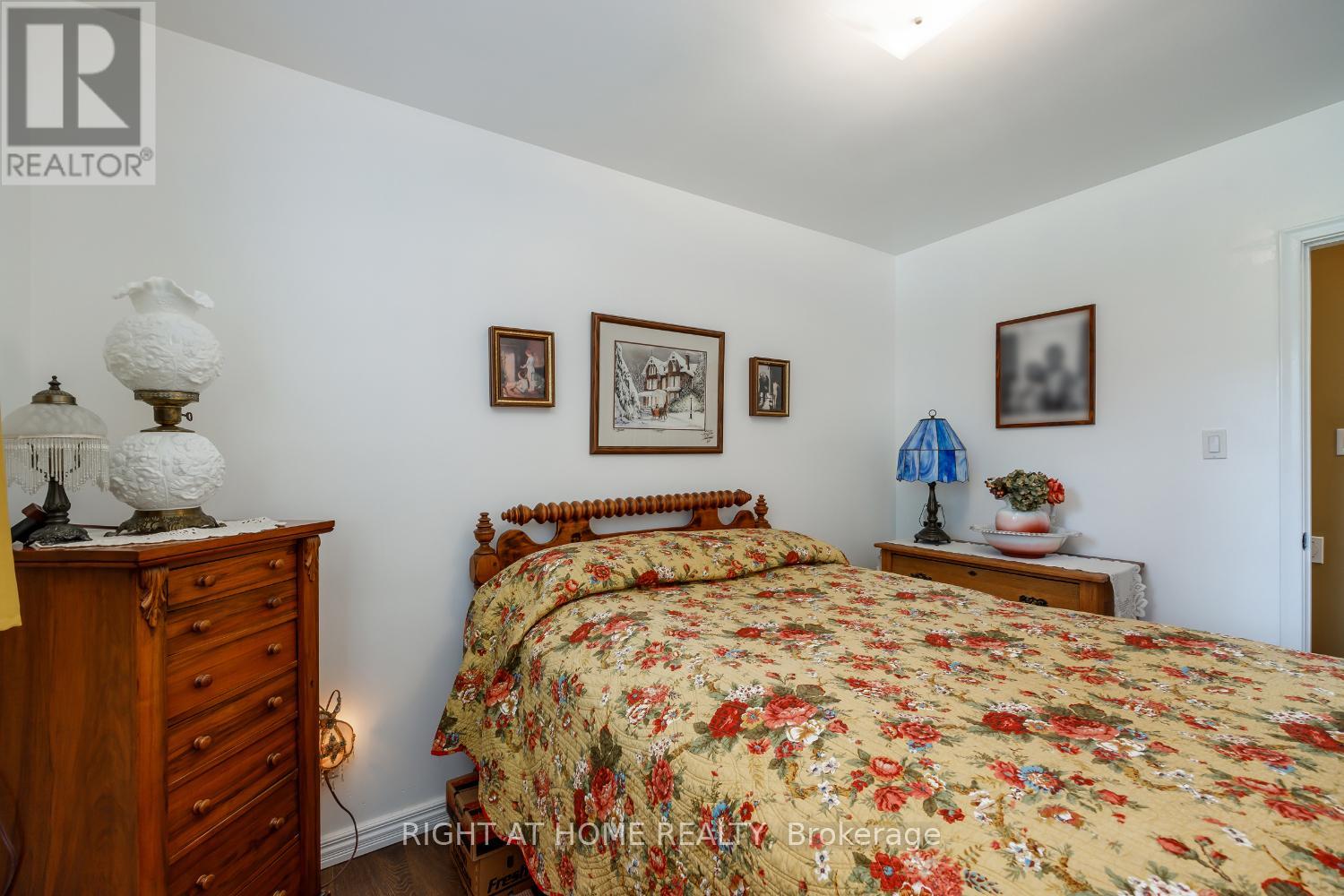 Photo 21 of 141 Platten Boulevard, Scugog ON