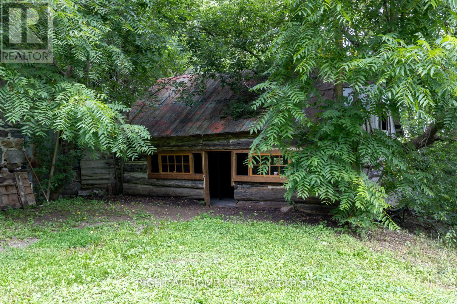 Photo 39 of 141 Platten Boulevard, Scugog ON