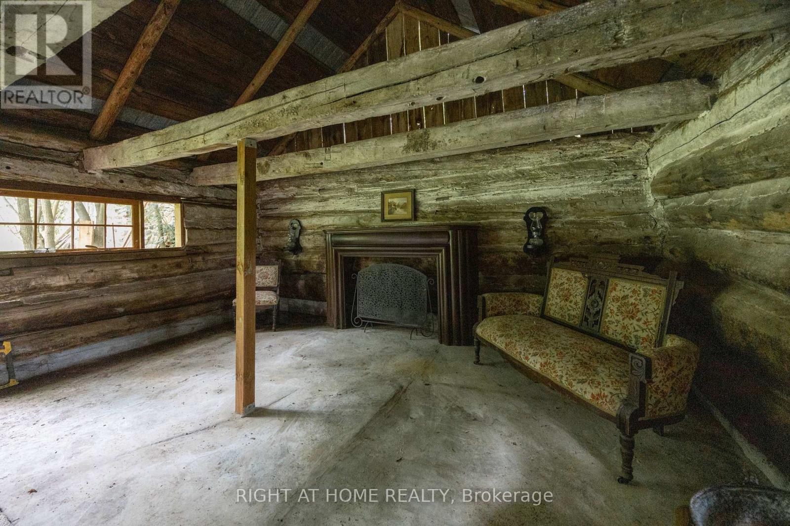 Photo 41 of 141 Platten Boulevard, Scugog ON