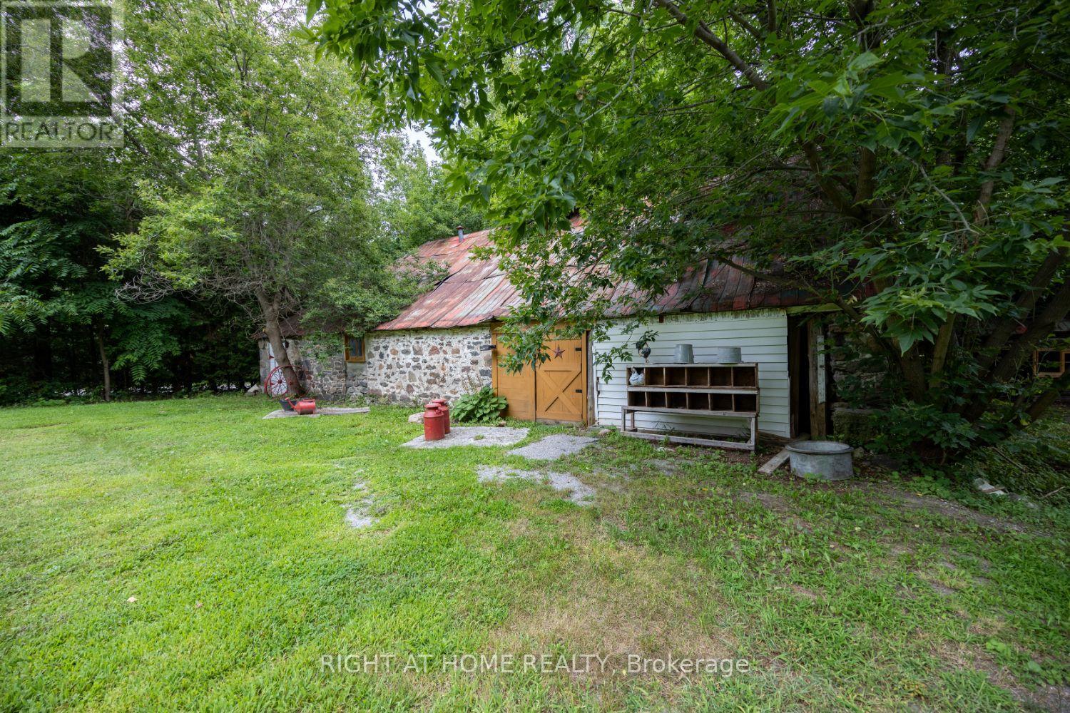Photo 42 of 141 Platten Boulevard, Scugog ON