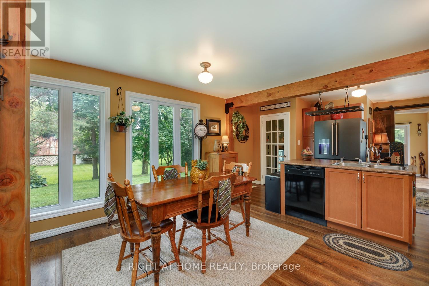 Photo 6 of 141 Platten Boulevard, Scugog ON