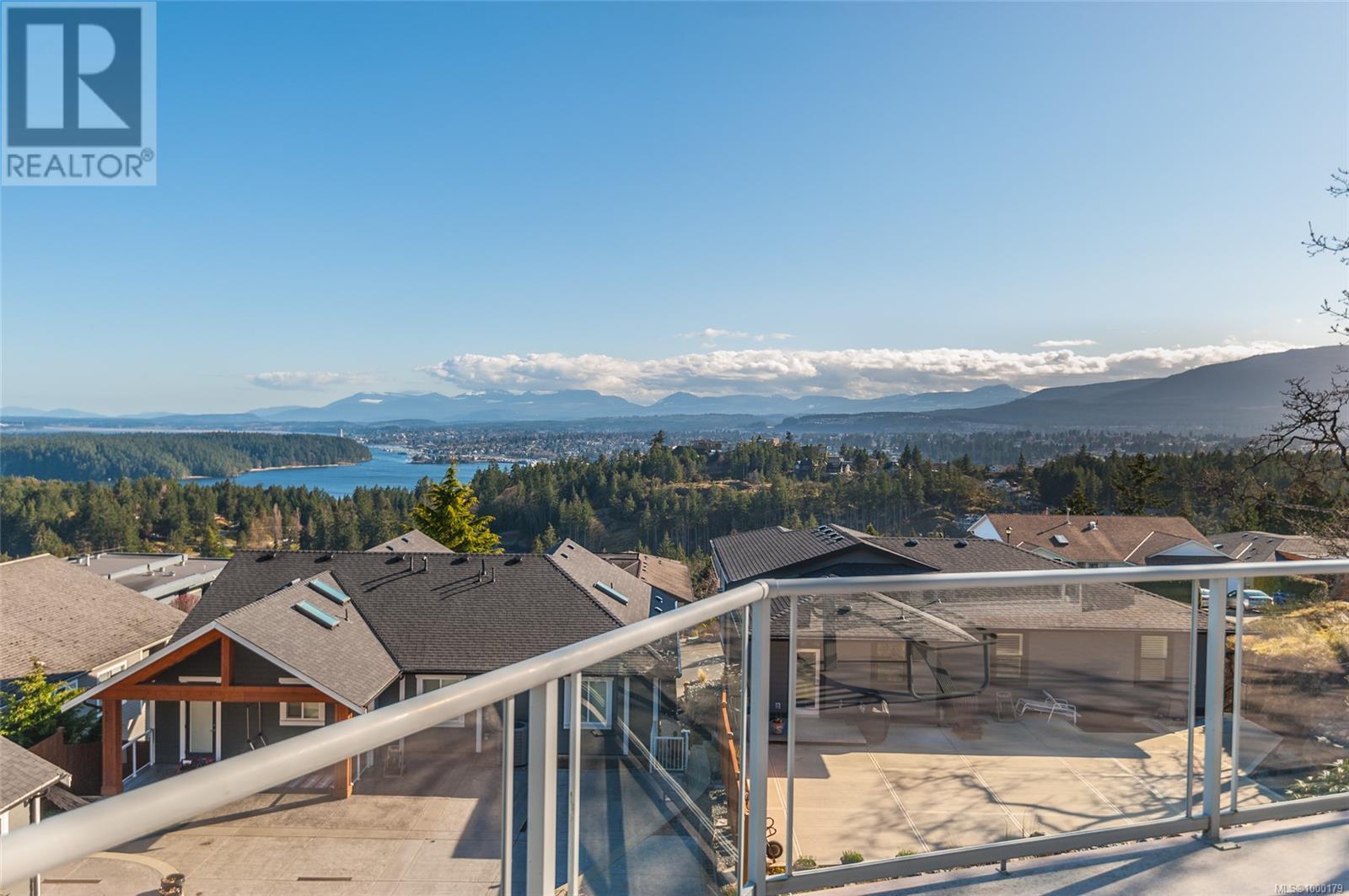 Photo 39 of 3748 Glen Oaks Dr, Nanaimo BC