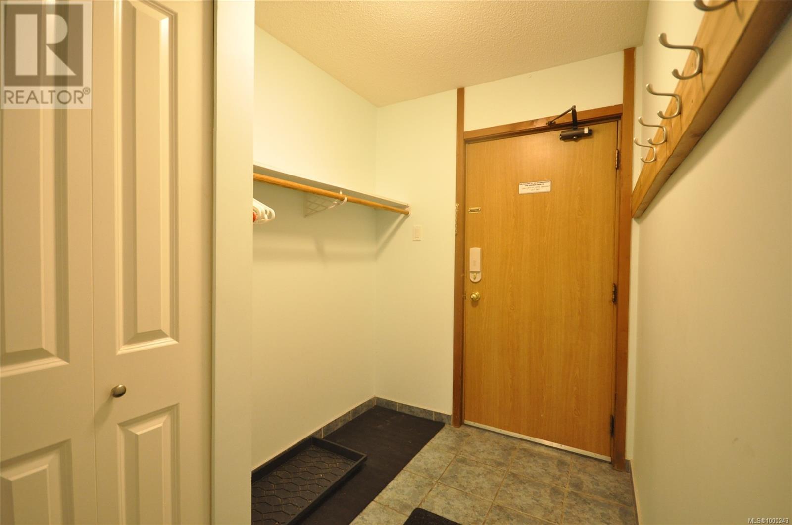 307 695 Castle Crag Cres, Courtenay