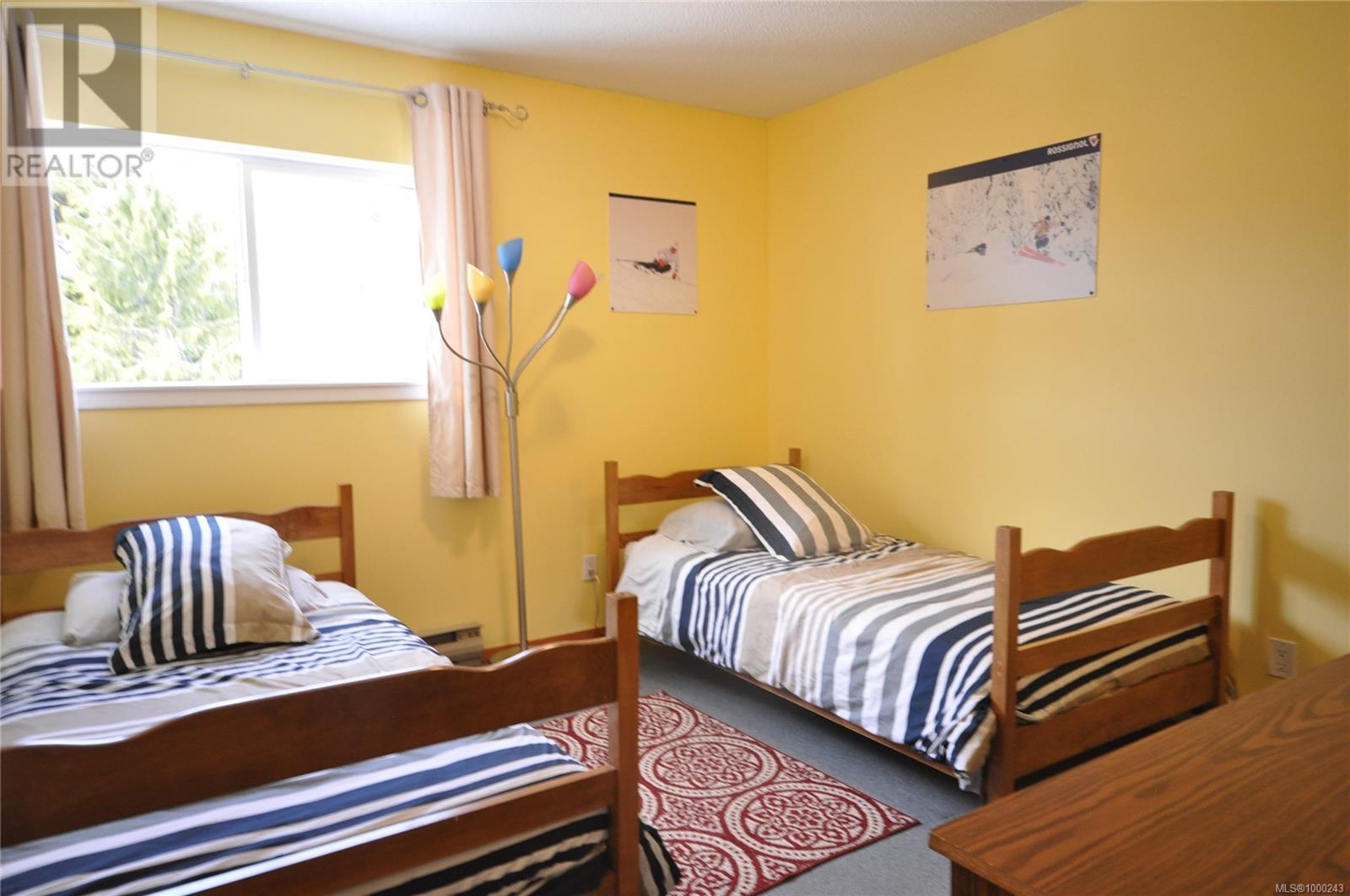 307 695 Castle Crag Cres, Courtenay