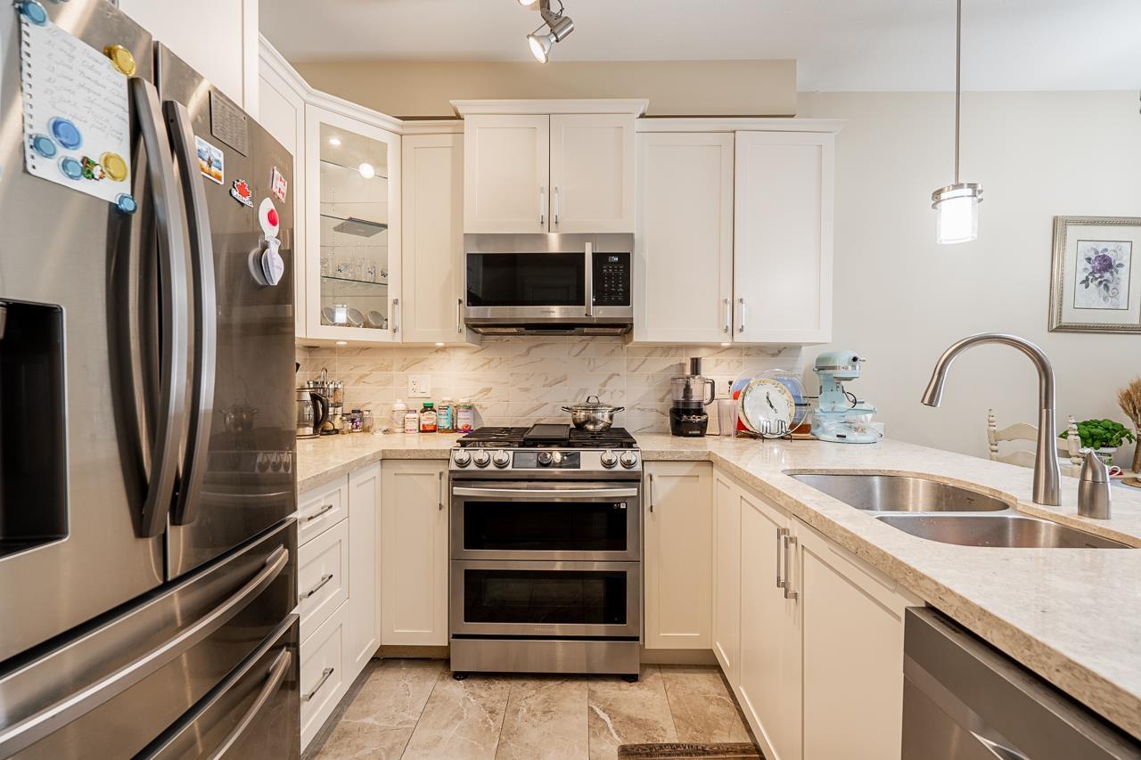 Photo 13 of 303 20367 85 Avenue, Langley BC