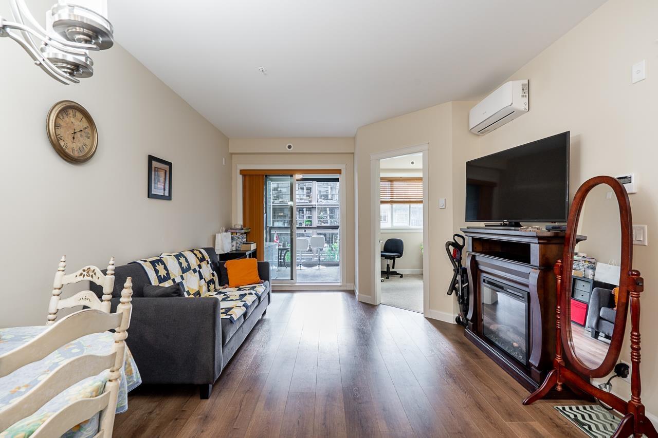 Photo 8 of 303 20367 85 Avenue, Langley BC