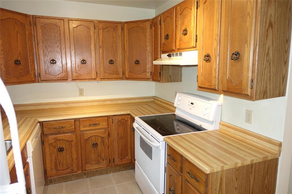 Photo 10 of A 175 Beliveau Road, Winnipeg MB