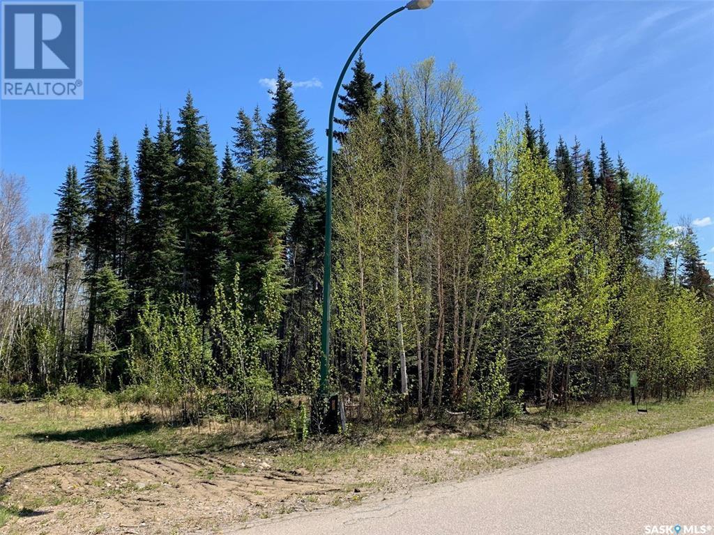 Photo 1 of 114 Estates Drive, Elk Ridge SK