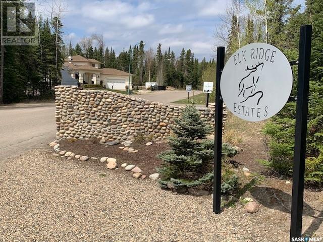 Photo 5 of 114 Estates Drive, Elk Ridge SK