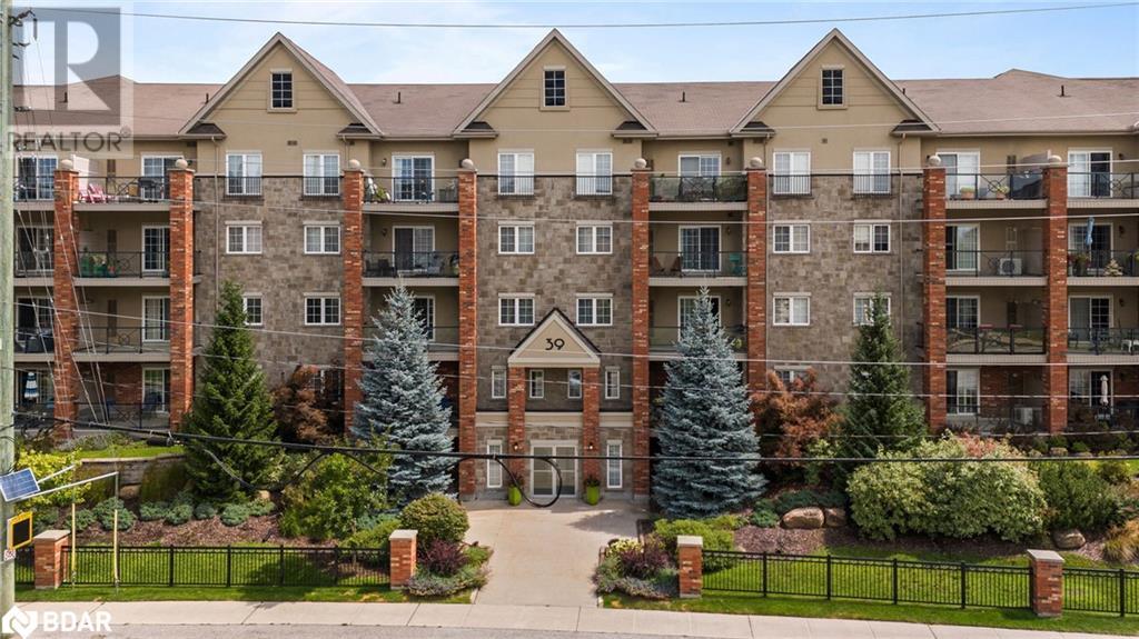 Photo 1 of 39 Ferndale Drive S Unit 106, Barrie ON