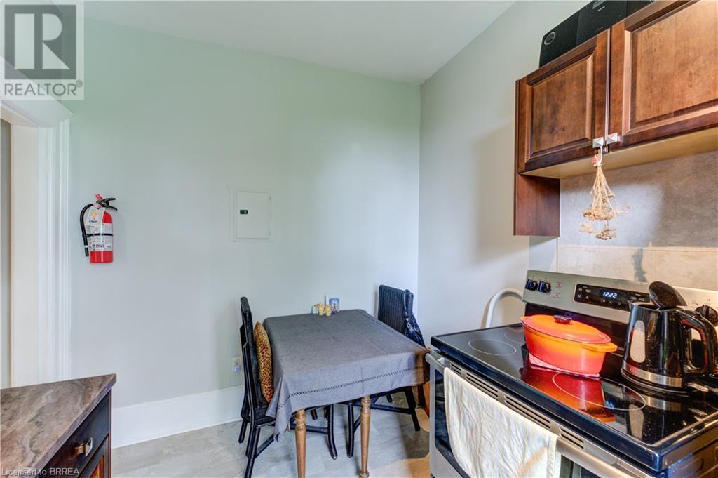 Photo 12 of 23 Lyons Avenue, Brantford ON