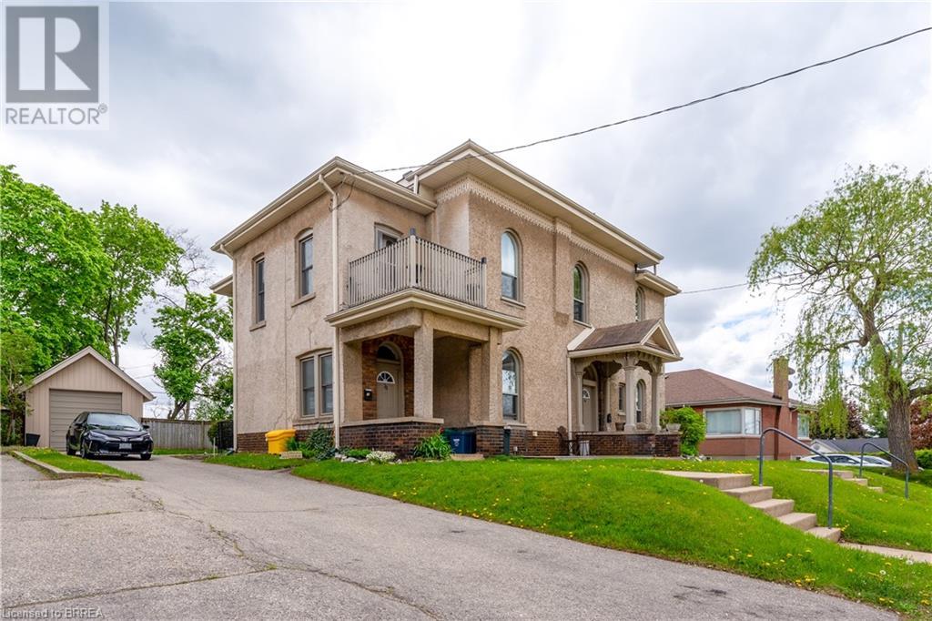 Photo 2 of 23 Lyons Avenue, Brantford ON