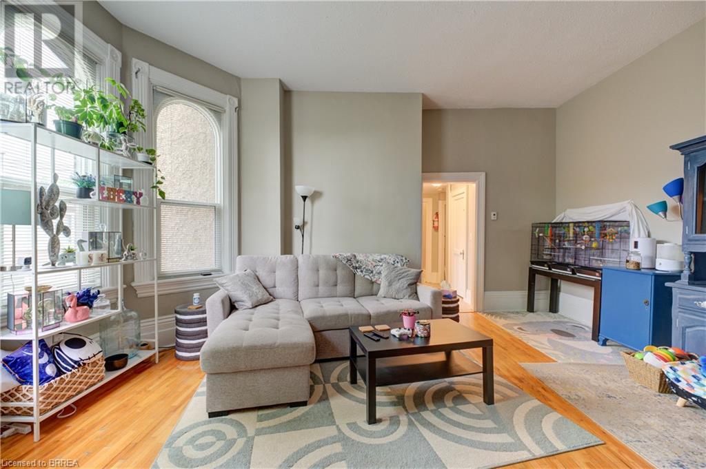 Photo 25 of 23 Lyons Avenue, Brantford ON