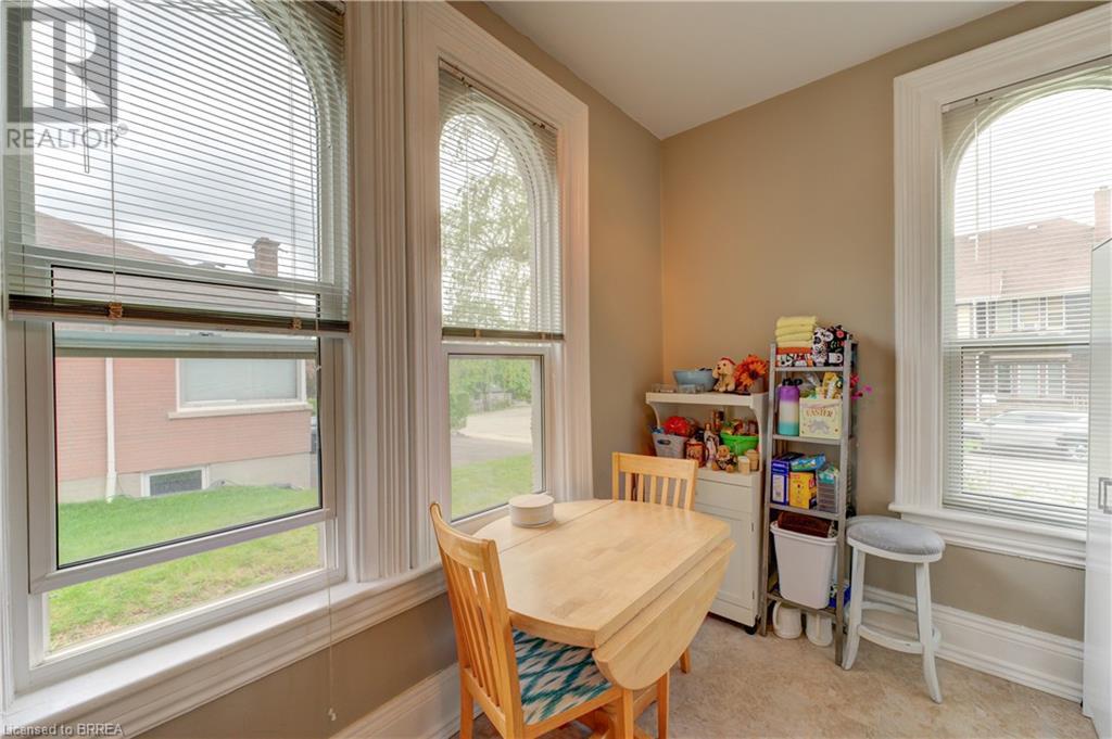 Photo 28 of 23 Lyons Avenue, Brantford ON
