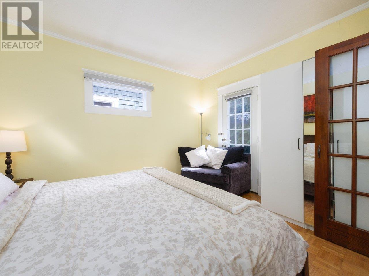 Photo 16 of 950 Ringwood Avenue, Vancouver BC